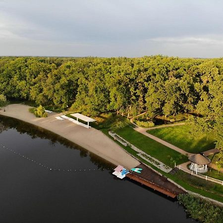 Парк-Готель "Золотий Пляж" Orlovshchina Exterior foto